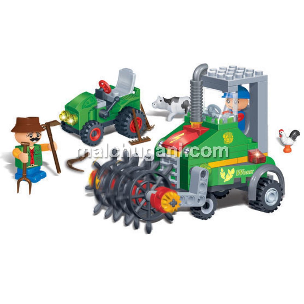 Земеделски машини - комбайн и трактор