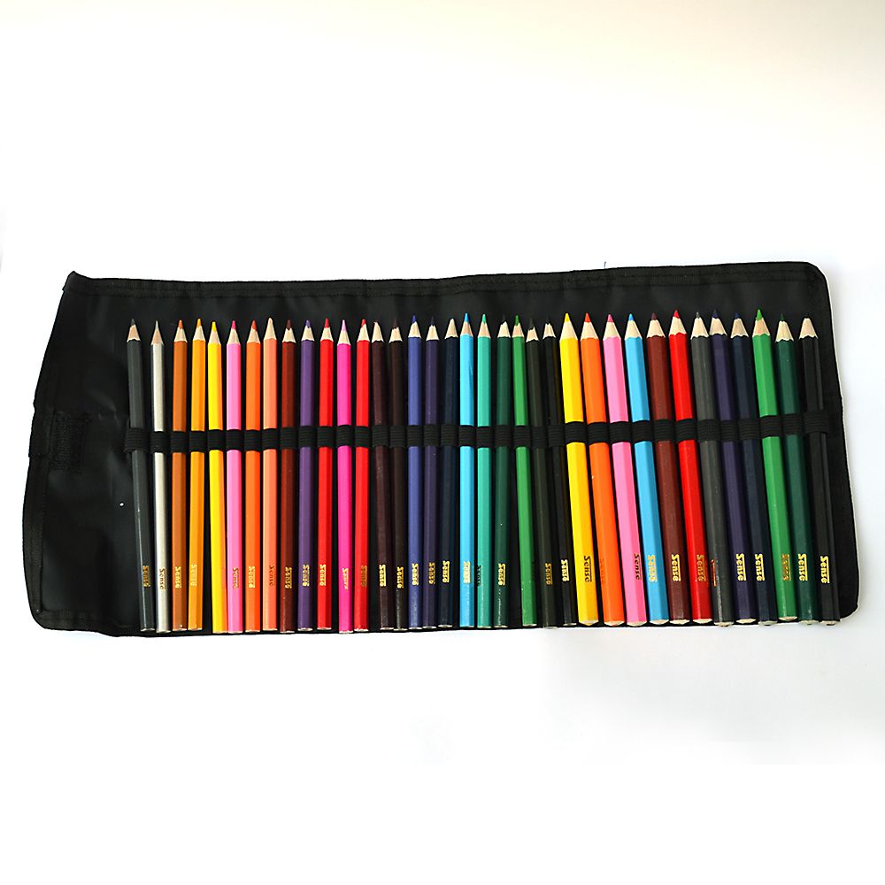 Цветни моливи в текстилен несесер