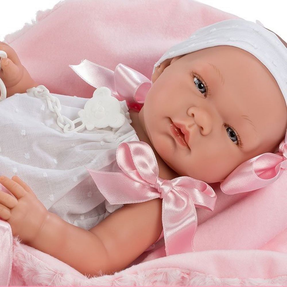 Кукла-бебе, Мария с бяло гащеризонче и розово одеяло
