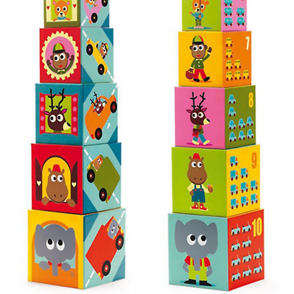 Кула от картонени кубчета за най-малките, Превозни средства