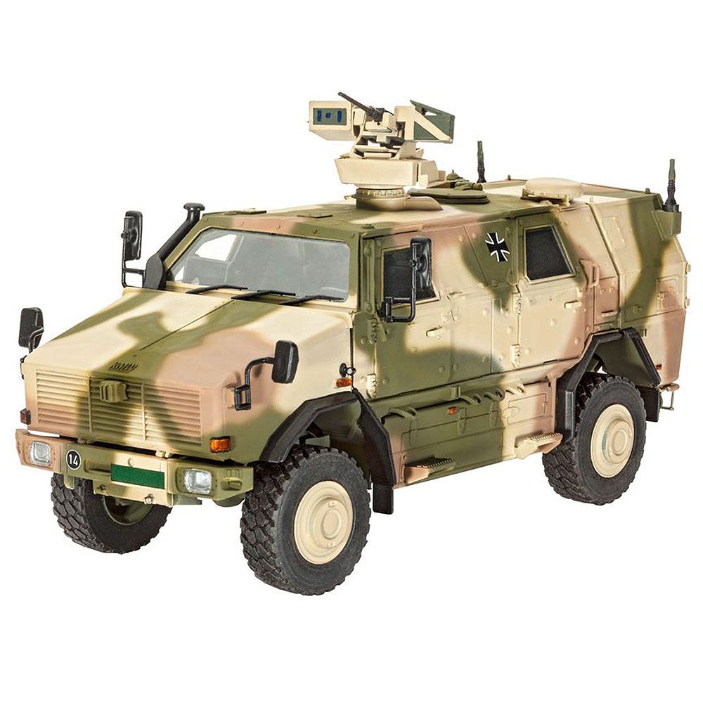 Military & figures, Сглобяем модел, Бронетранспортьор, Dingo  CE A3.3 PatSi, Revell