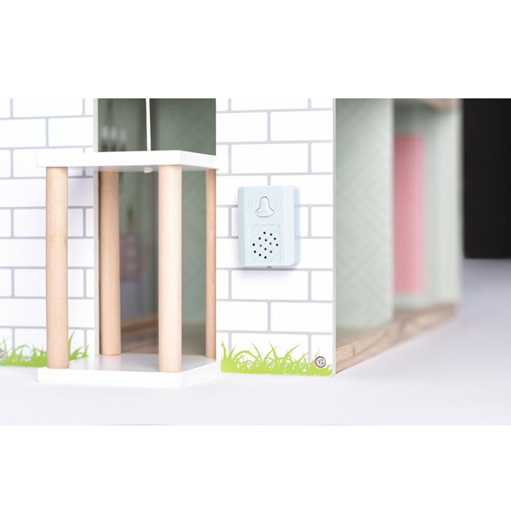 Дървена къща за кукли, Моли, с обзавеждане и кукли