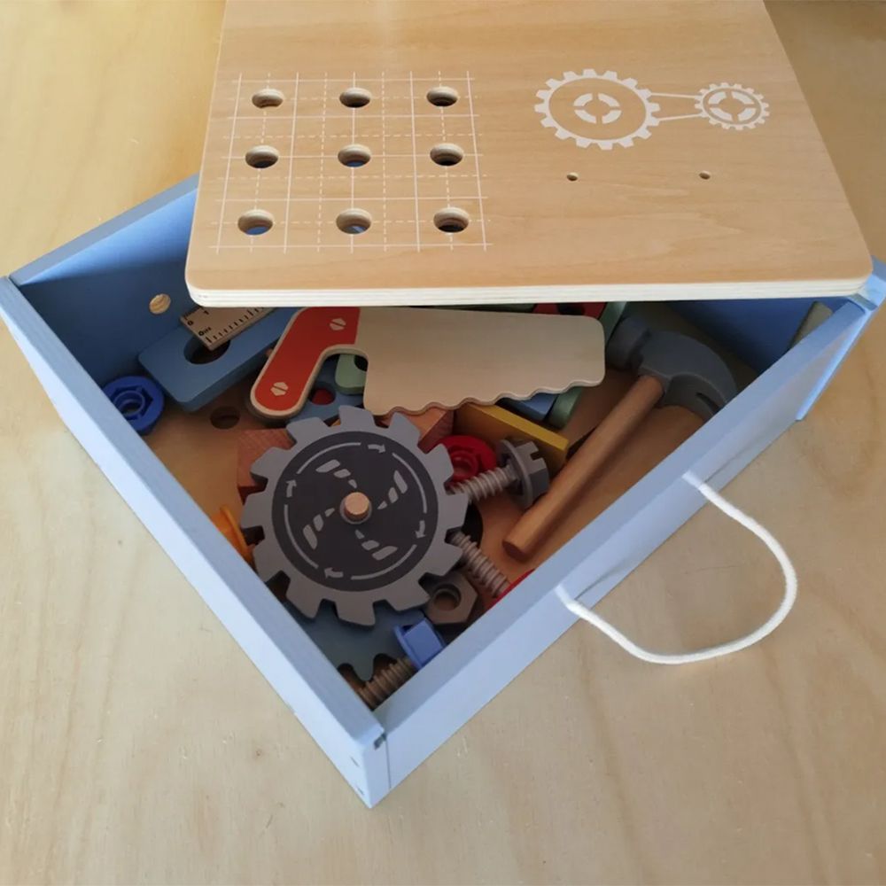 Дървена настолна детска работилница