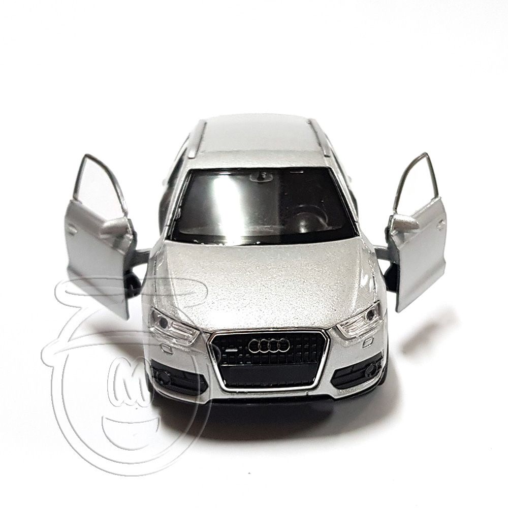 Метална кола, Audi Q3