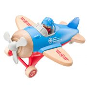 Дървен самолет със звук и светлина, Пилот