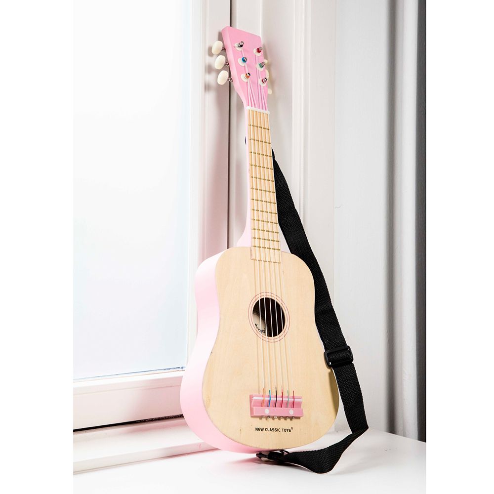 Класическа китара, розова