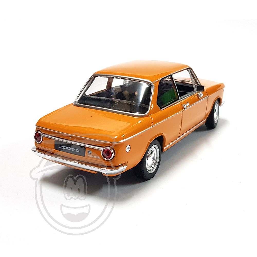 Mетална кола BMW 2002ti, 1965 г.