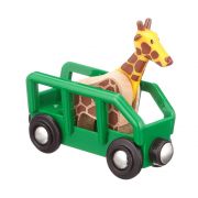 Вагон със жираф