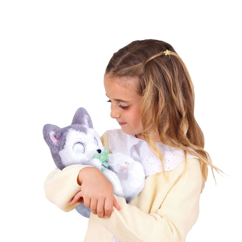 Интерактивно бебе куче, Baby Paws