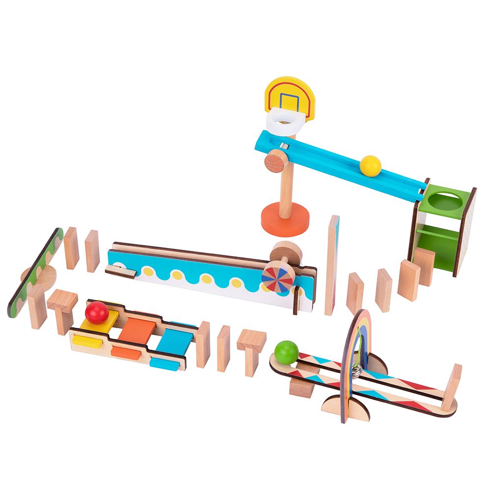 Домино Рали с различни активности