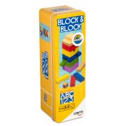 Малка дженга в метална кутия