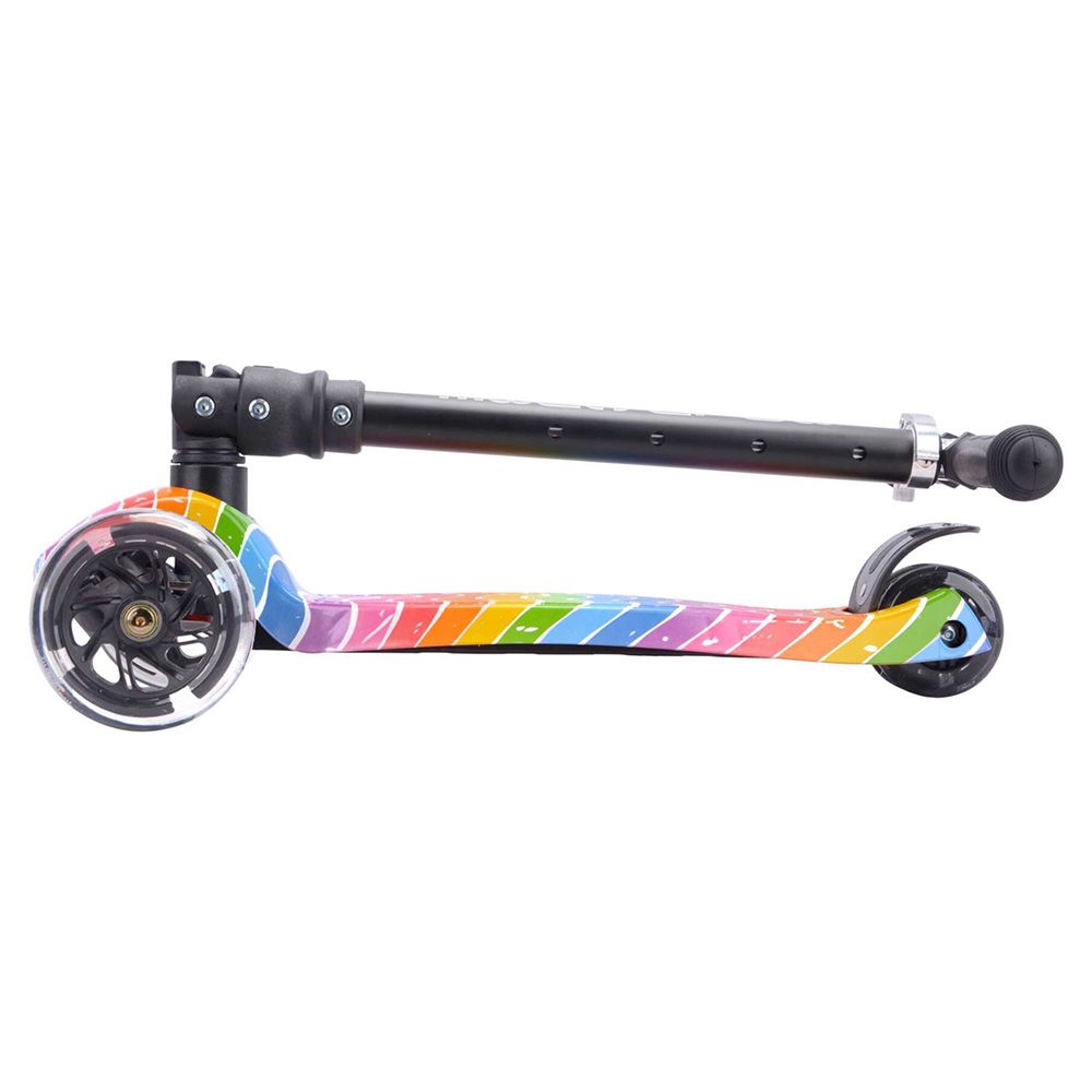 Голям скутер с три колела, Astro Dreams