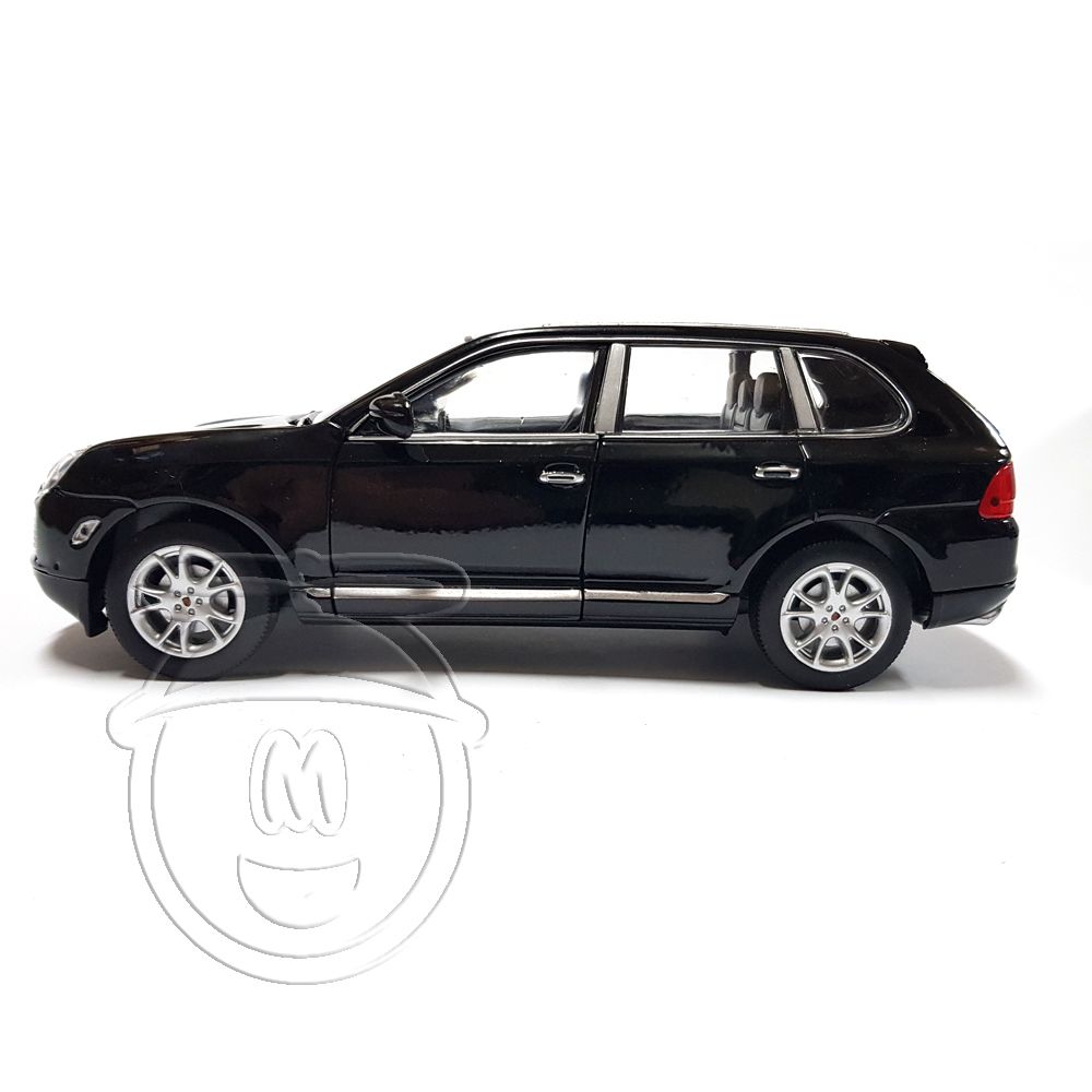 Метална кола, Porshe Cayenne Turbo 1:24