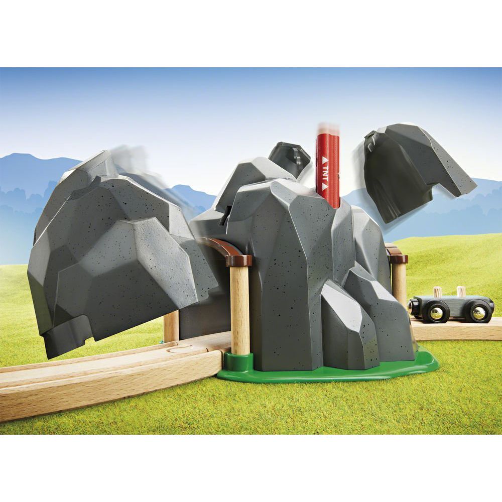 BRIO, Тунел Динамит