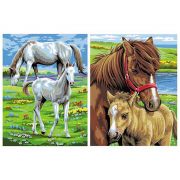 Рисуване по номера, две картини, Коне