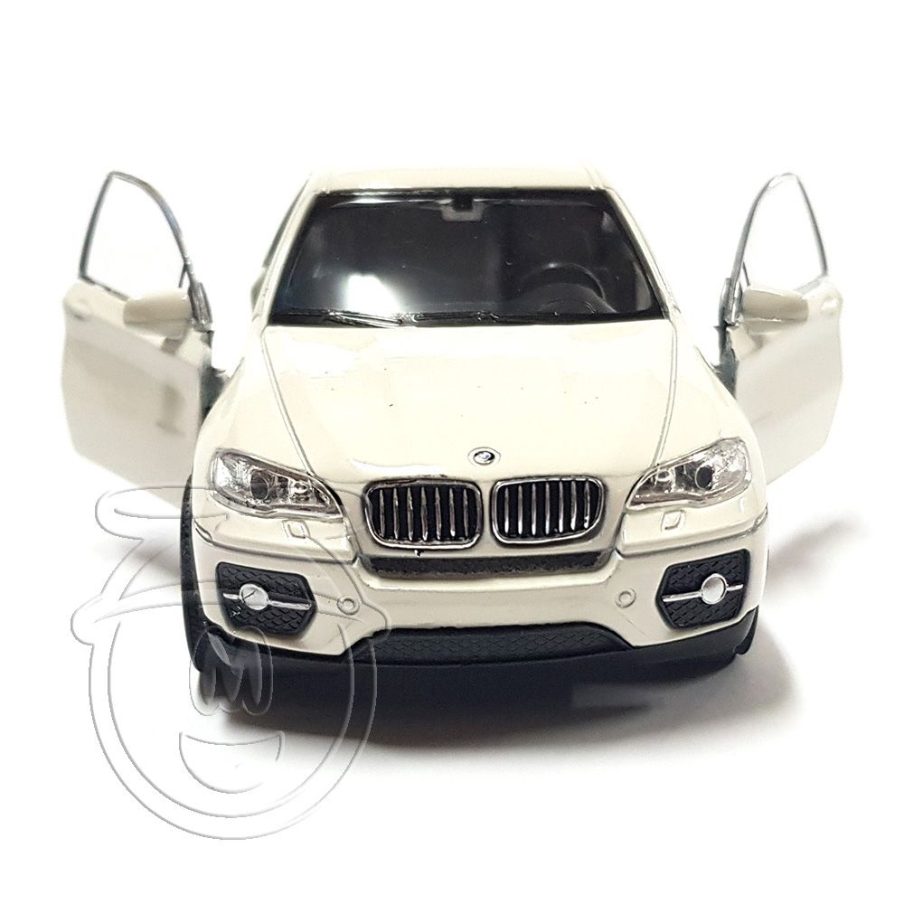 Метална кола, BMW X6