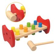 Малкият майстор - дървена игра с чукче