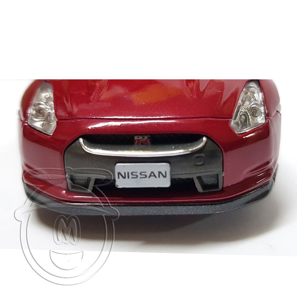 Метална кола, Nissan GTR R35