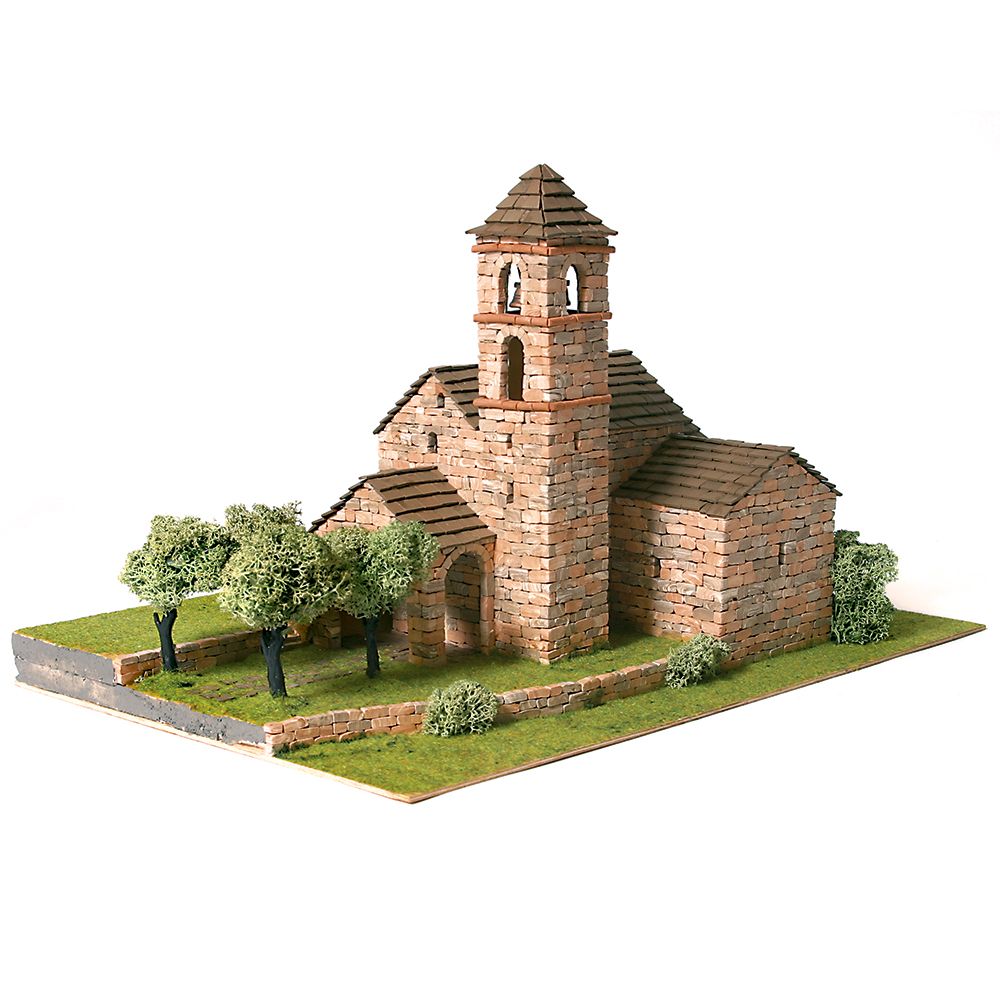 Domus kits, Романика 24, Църква St. Feliu de Barruera