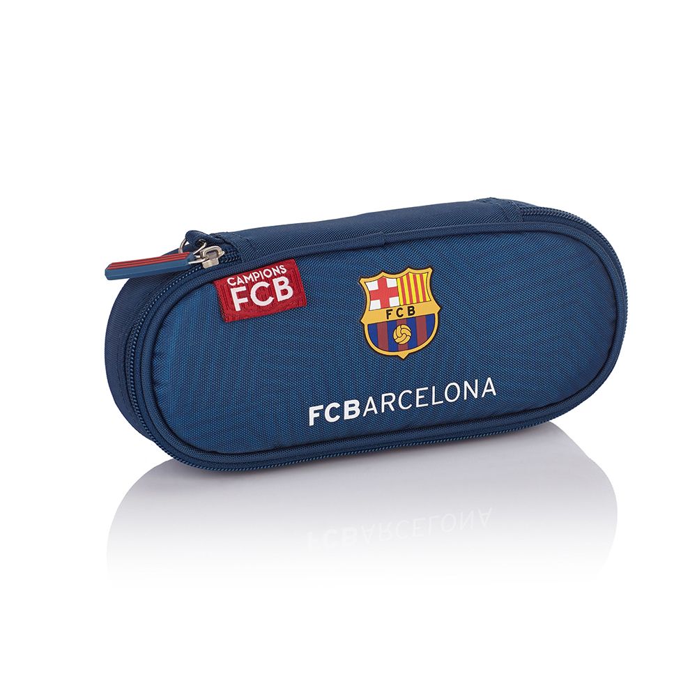 FC Barcelona Barca Fan 5, Несесер с разделение за химикалки, Astra