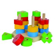 Дървена низанка с различни форми и цветове