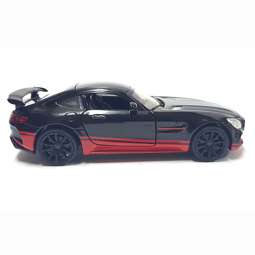 Метална кола, Mercedes Benz GTR sports