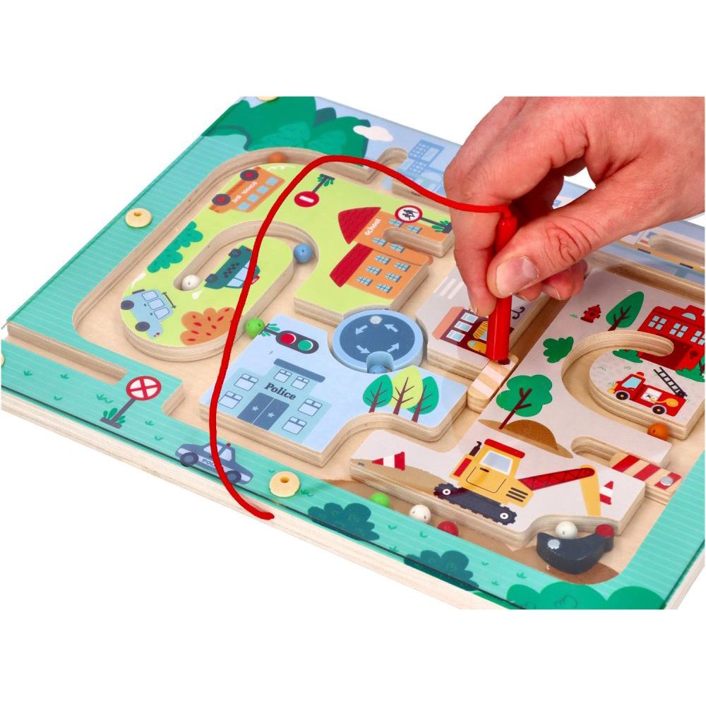 Дървен магнитен лабиринт с топчета, Трафик