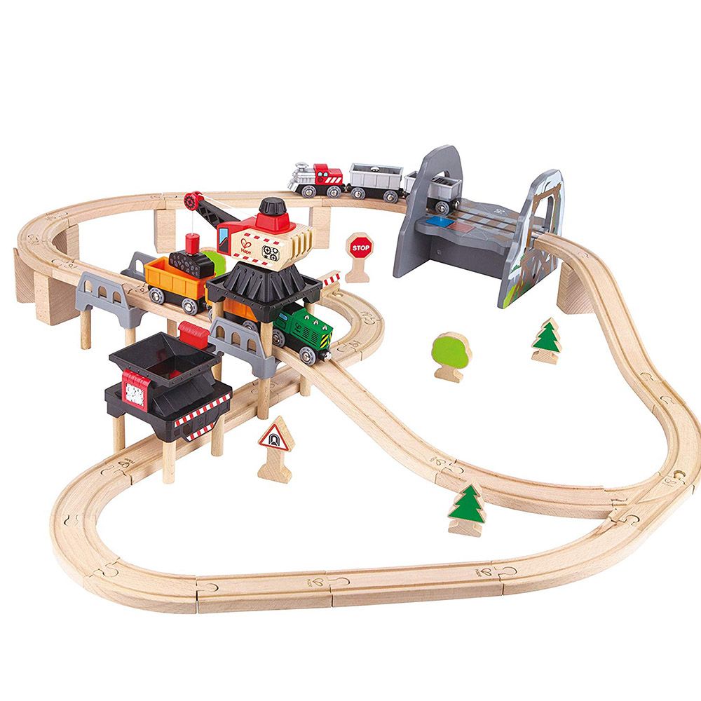 Hape, ЖП комплект с товарно депо