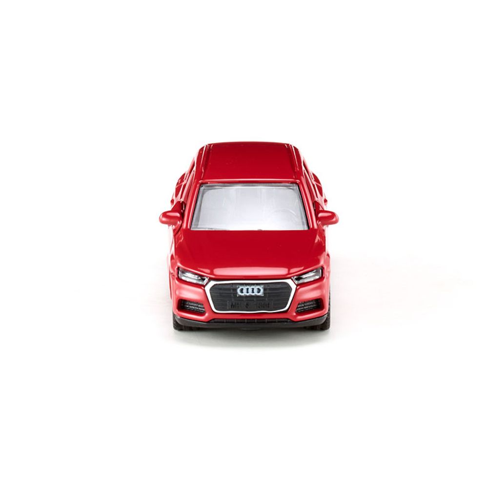Метална кола Audi Q5