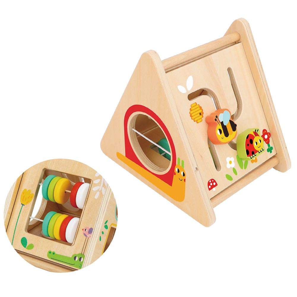 Дървена къщичка с активности