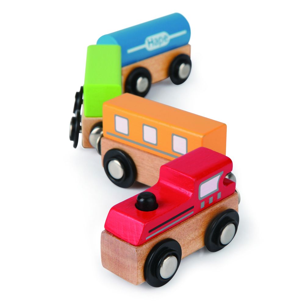 Hape, Дървено влакче с магнити