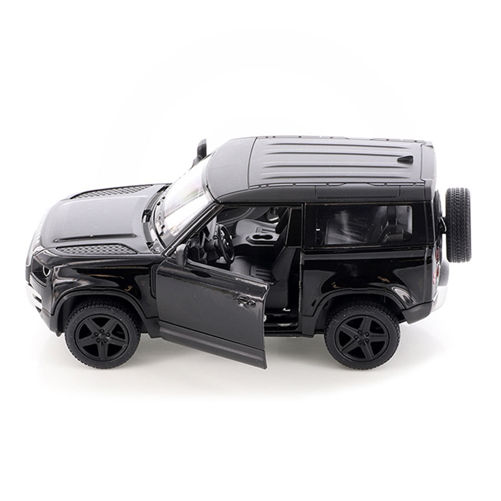 Метална кола, Land Rover Defender 90
