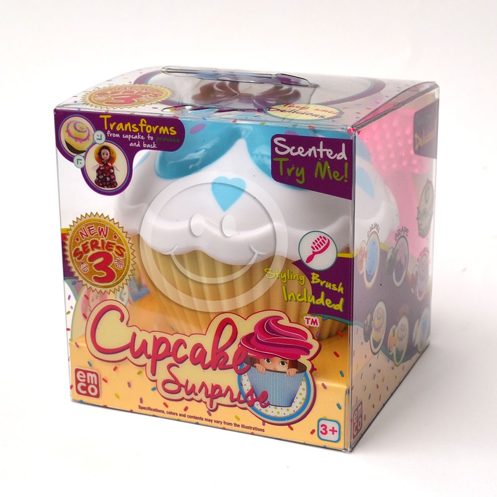 Cupcake Surprise, Кукла-сладкиш, Евелин