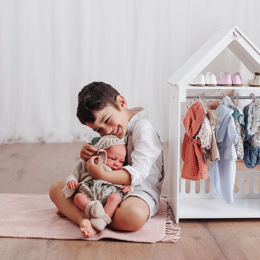 Кукла-бебе,  Хавиер