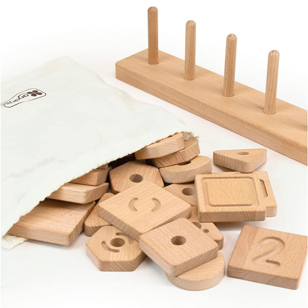 Сензорна образователна игра с геометрични форми