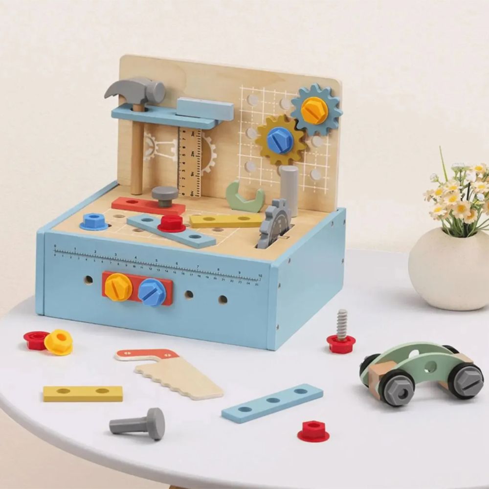 Дървена настолна детска работилница