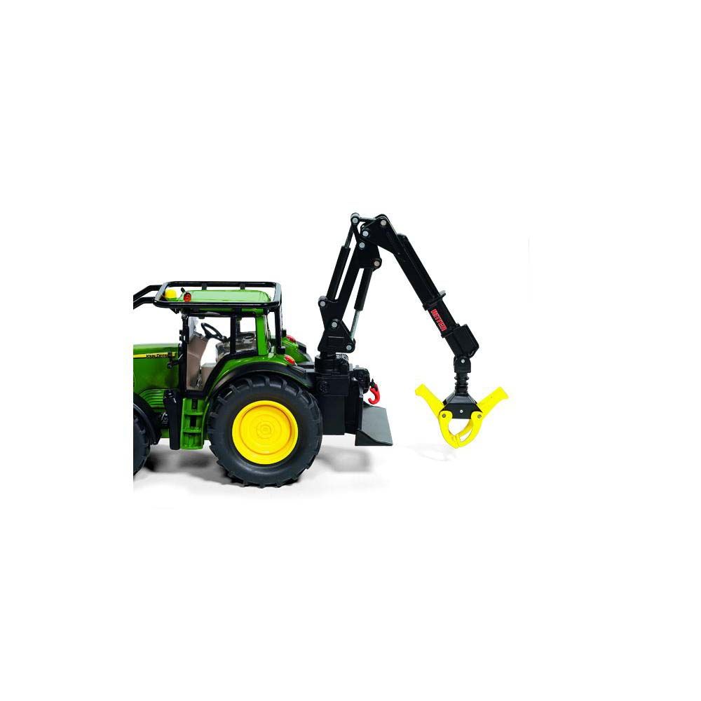 Трактор John Deere с кран за дърва