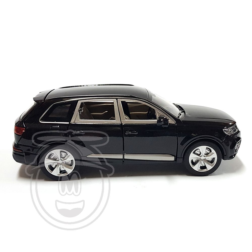 Метална кола, Audi Q7 ABT