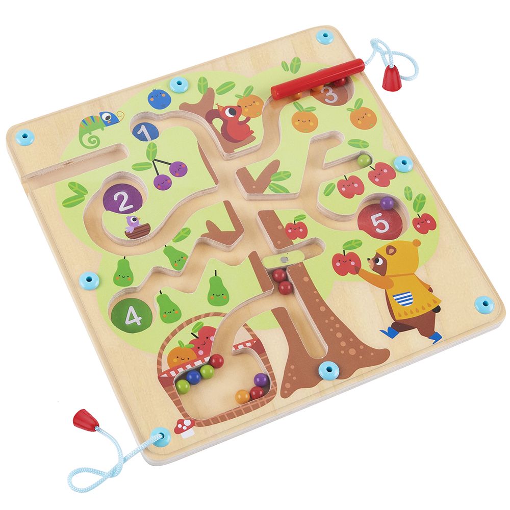 Дървен лабиринт, Дърво