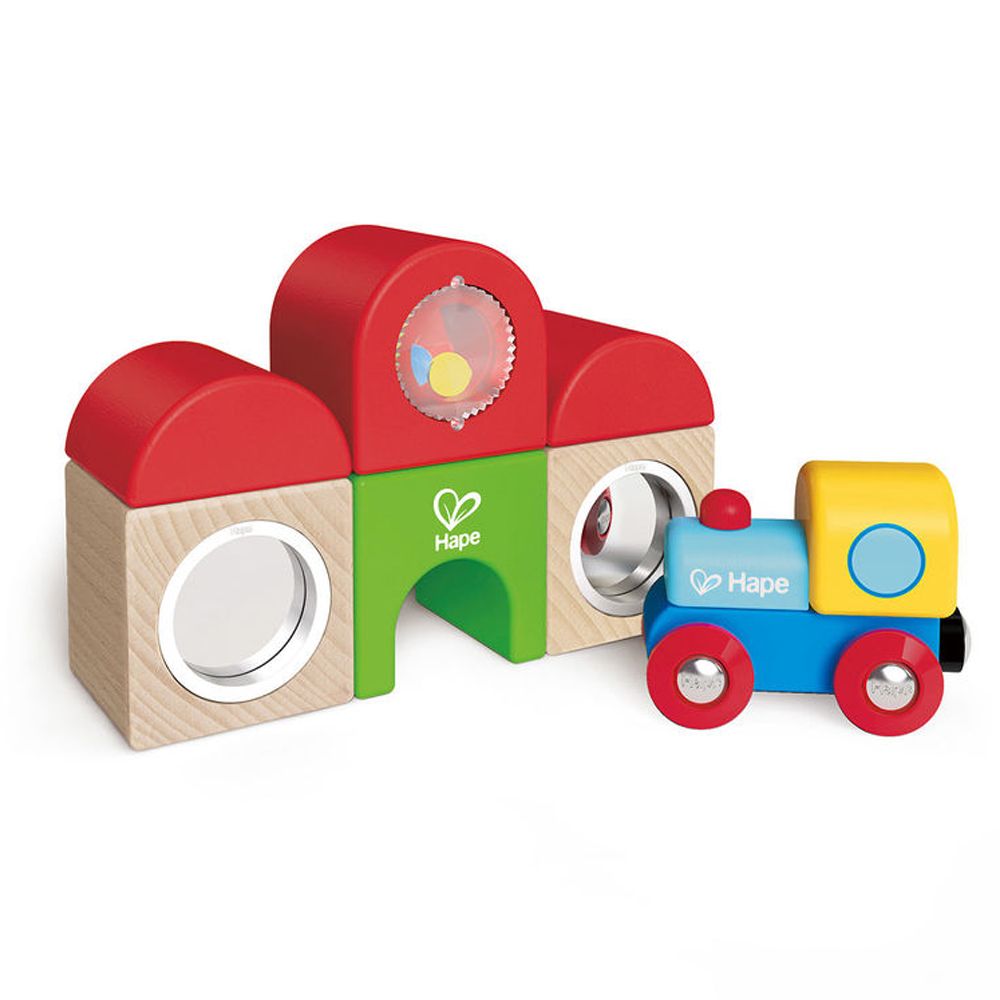 Hape, Гара от дървени кубчета