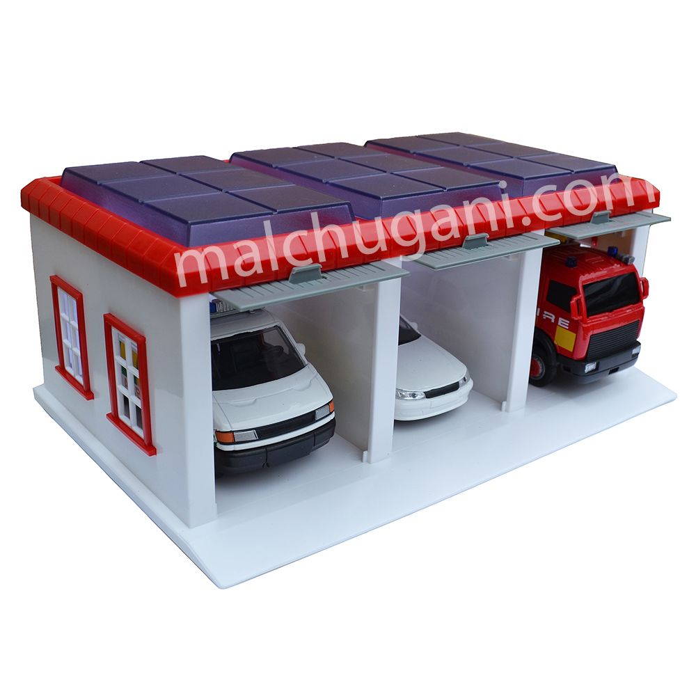 Гараж с три колички