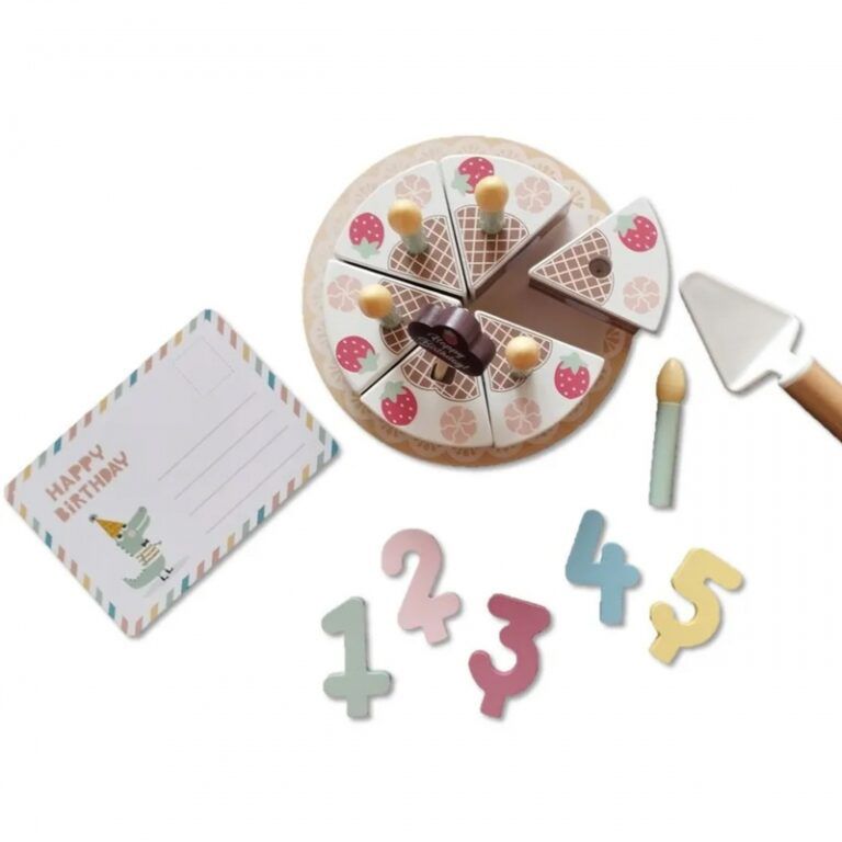 Дървена торта за Рожден ден