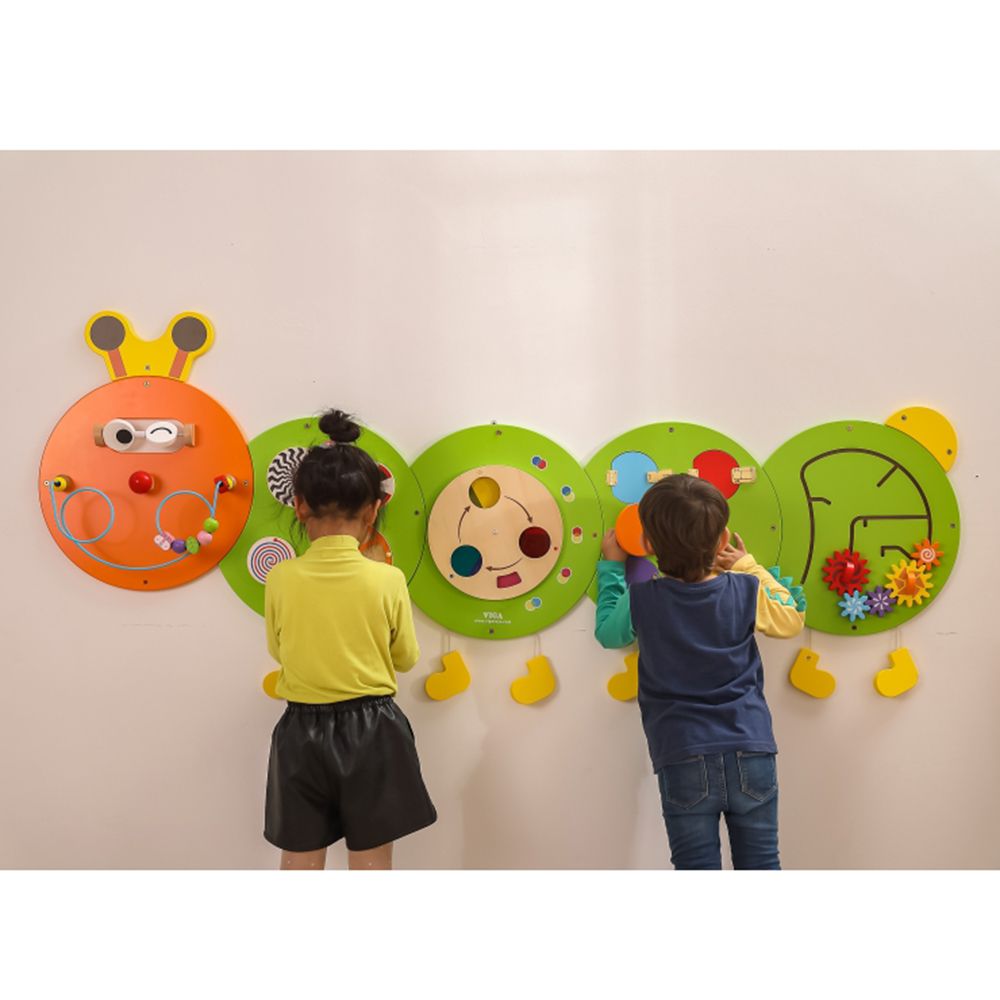 Мултифункционална дървена стена, Гъсеница