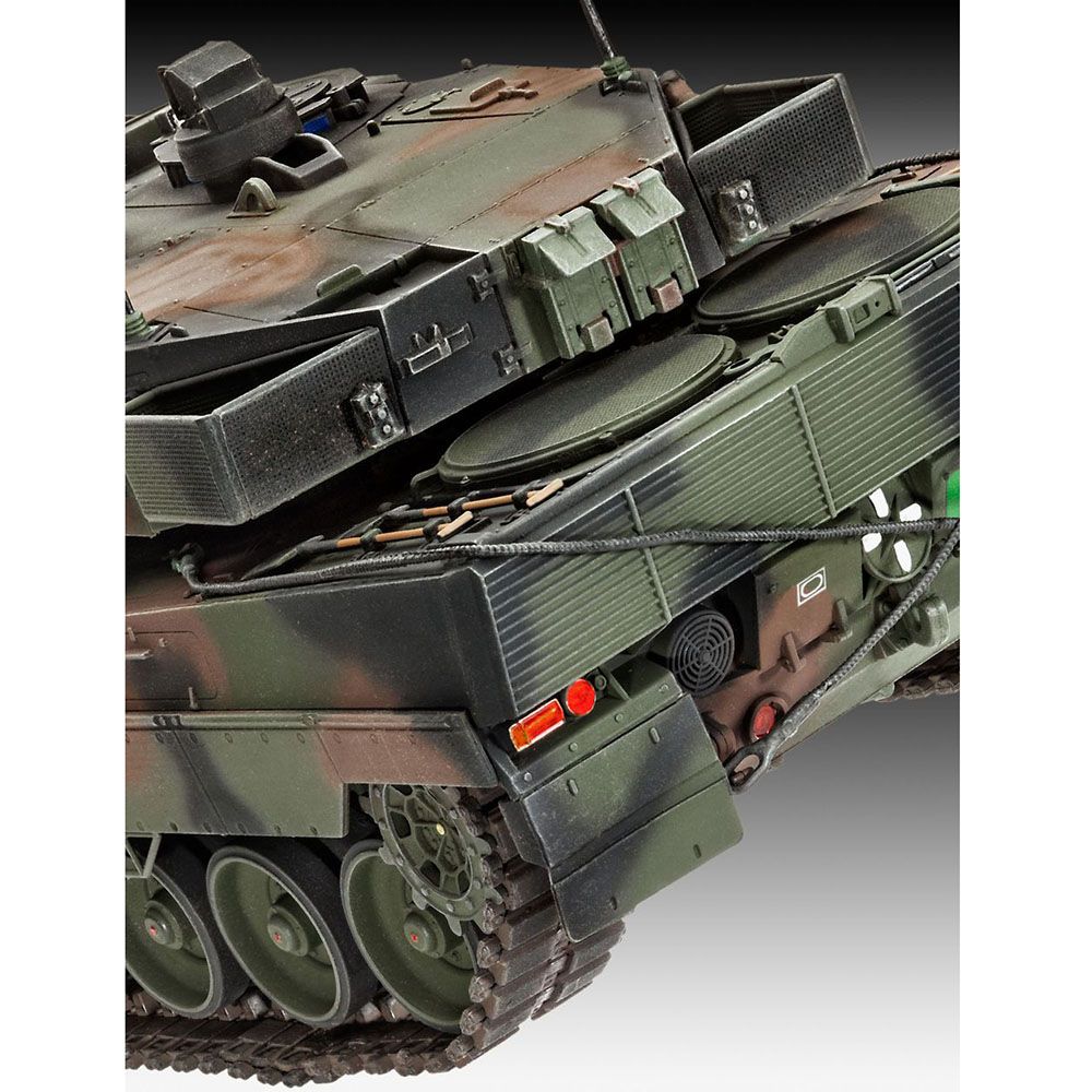 Сглобяем модел, Танк, LEOPARD 2A5/A5NL