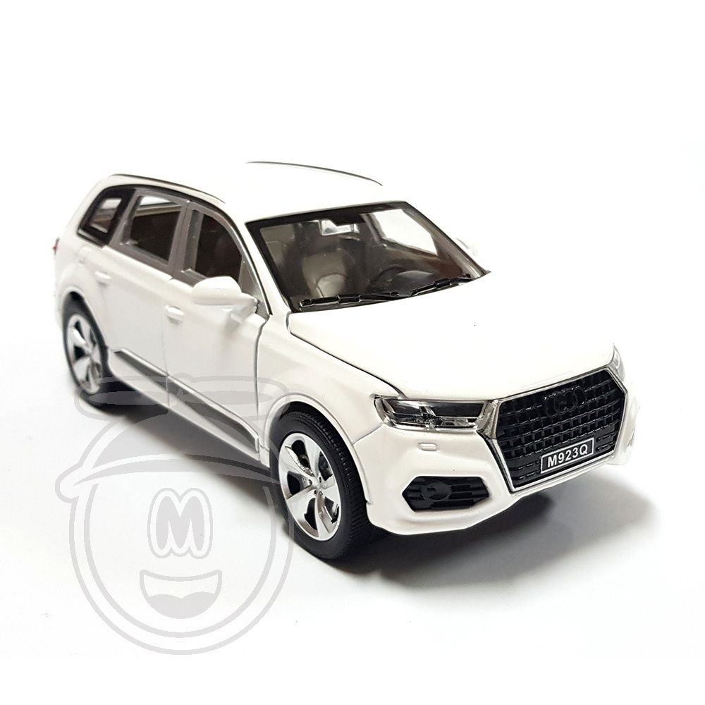 Метална кола, Audi Q7 ABT