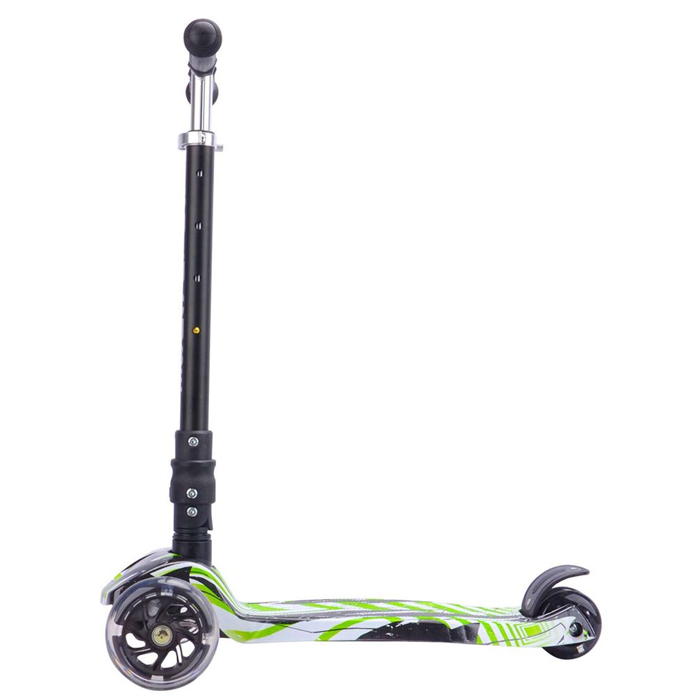 Голям скутер с три колела, Swift green