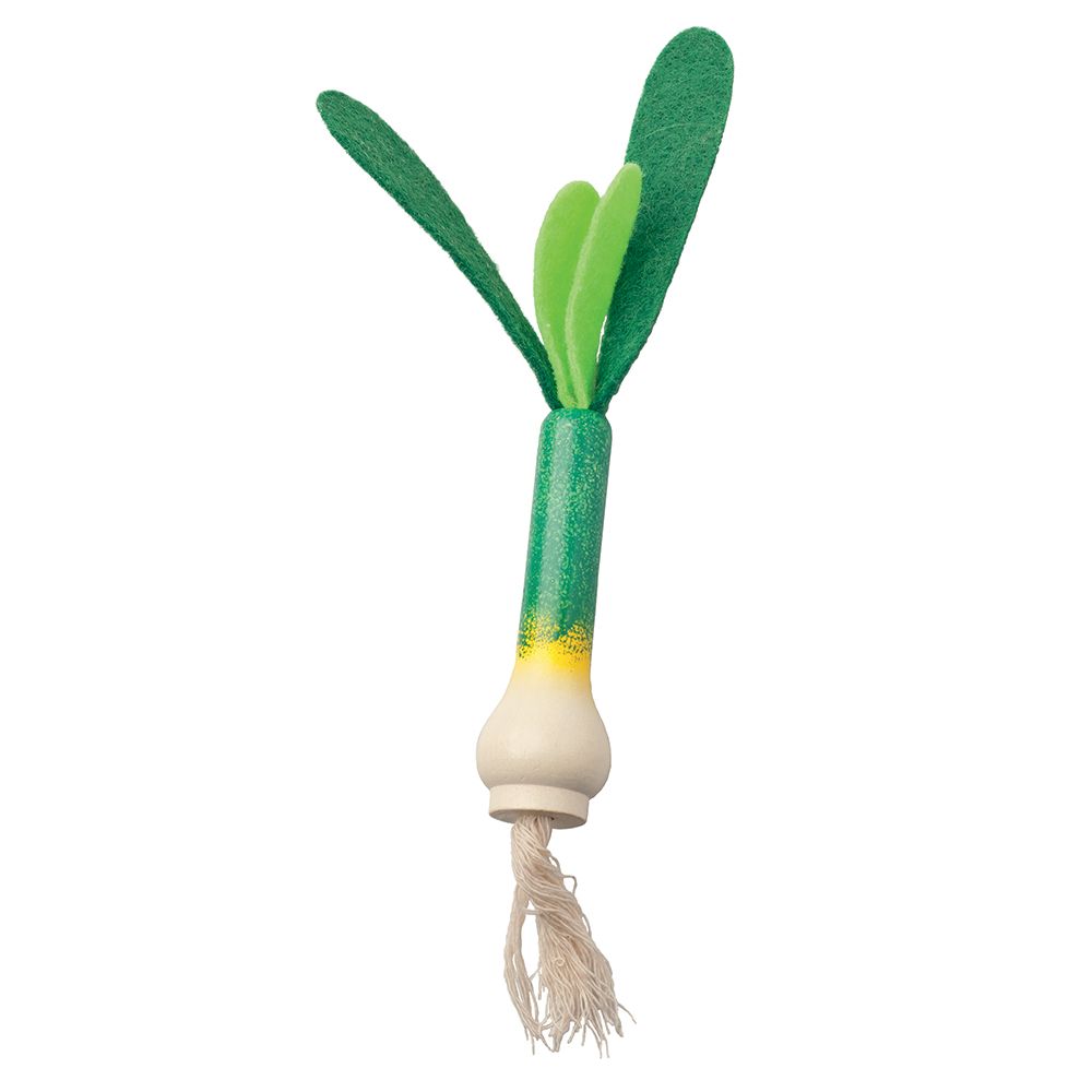 Щайга със дървени зеленчуци