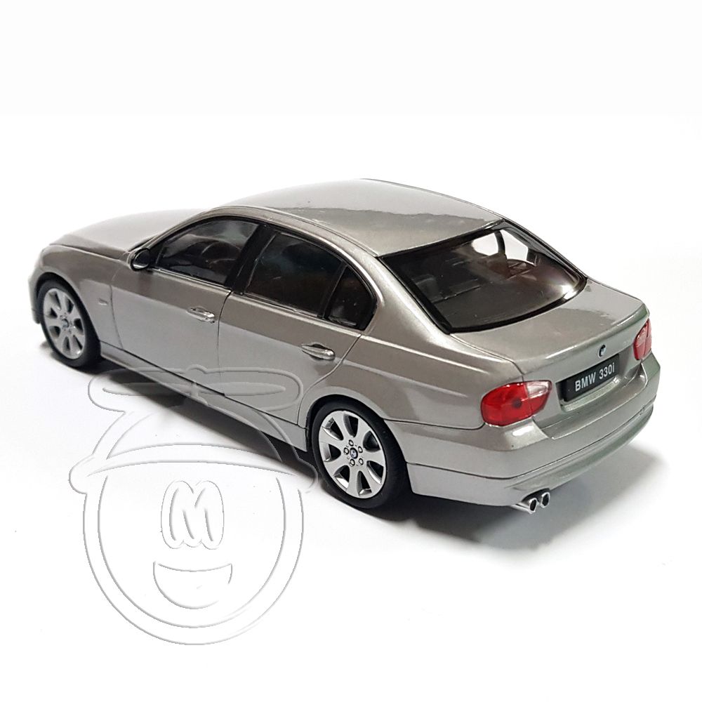 Метална кола, BMW 330i, 1:24