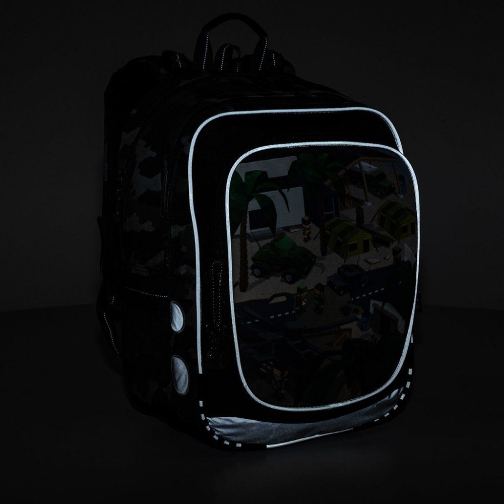 Анатомична ученическа раница, Военна база