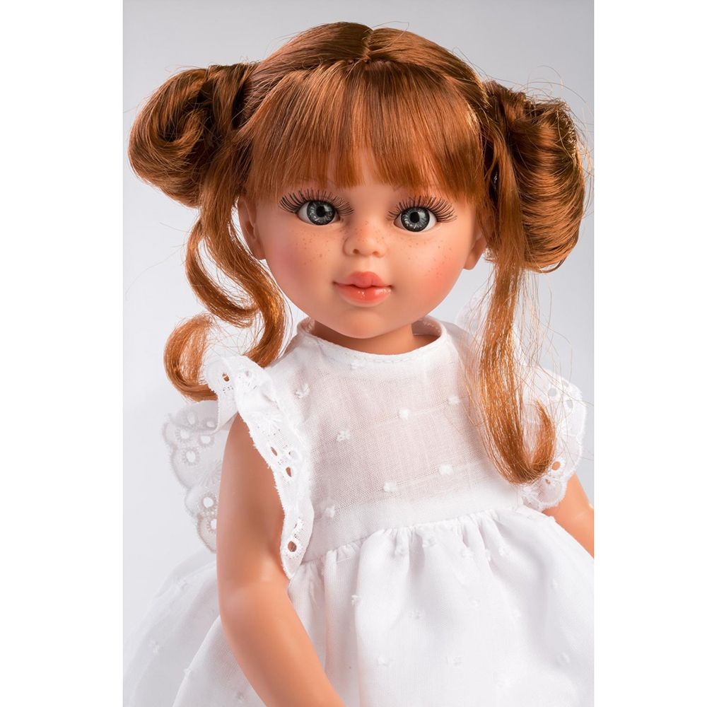 Кукла Сабрина, с бяла рокля и розова чанта